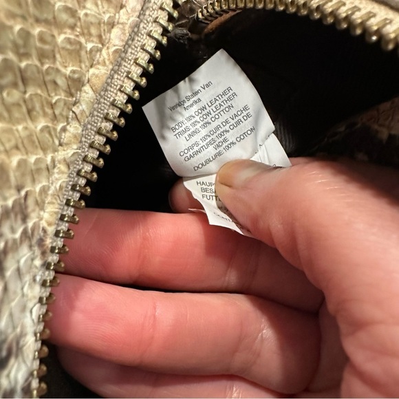 Madewell Leather Embossed Snakeskin Transport Camera Crossbody Bag NWOT #MW1 - Picture 16 of 17